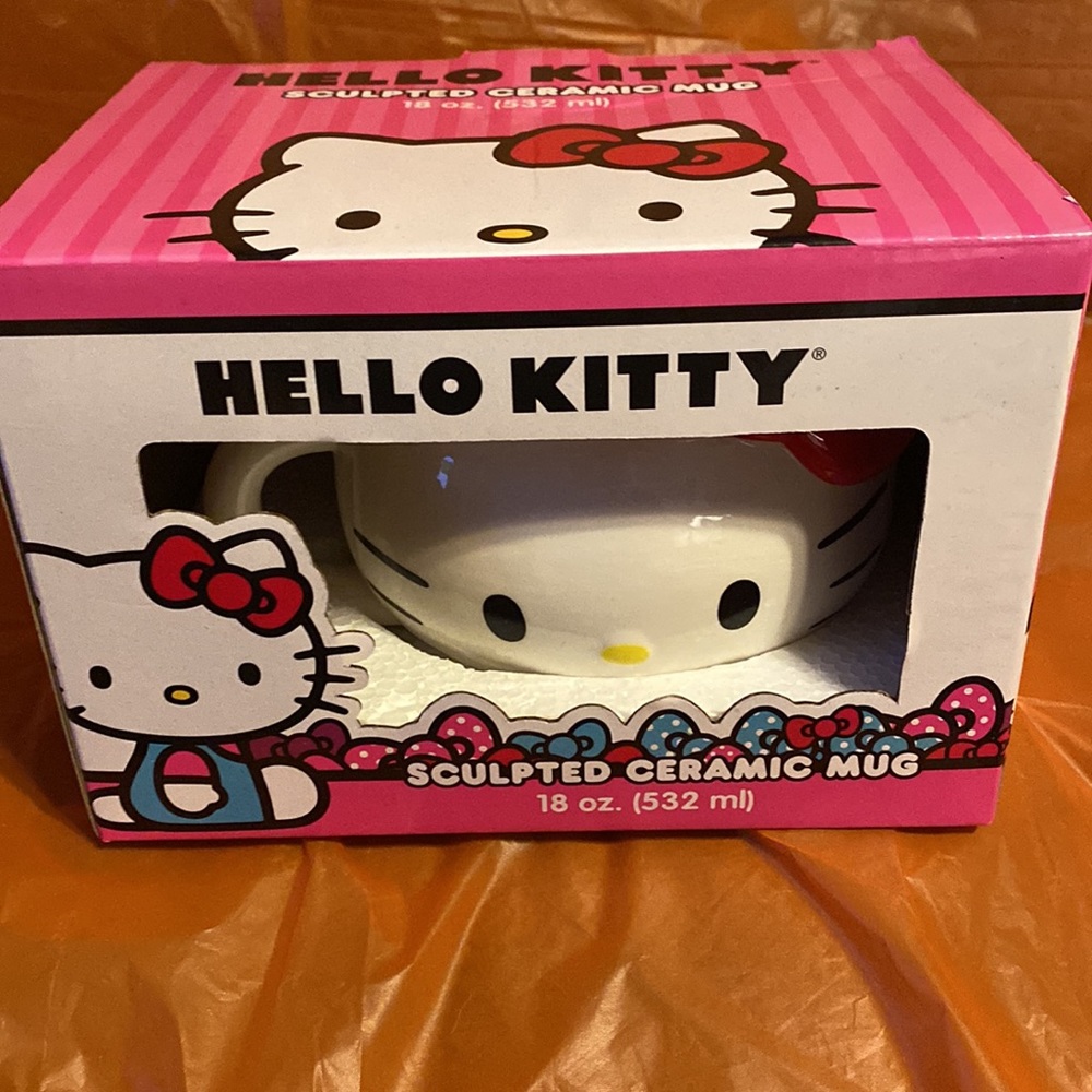 Hello Kitty items X3! - Picture 7 of 11